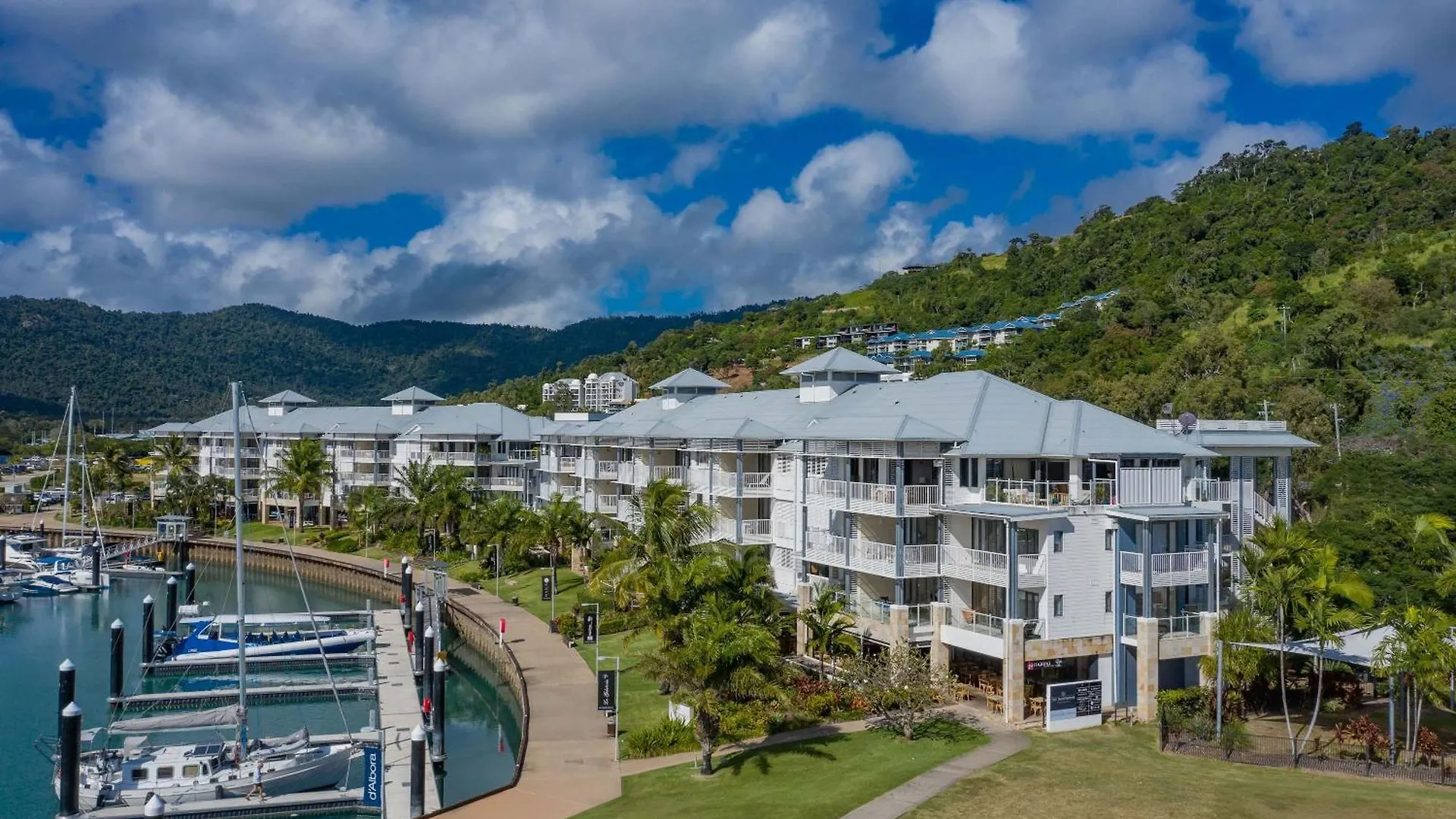 Ferienwohnung Marina Views At The Boathouse Airlie Beach Apartment